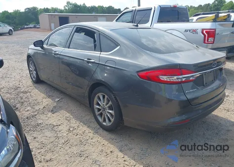 2017 Ford Fusion Se z USA, uszkodzony, nr VIN 3FA6P0H71HR410878